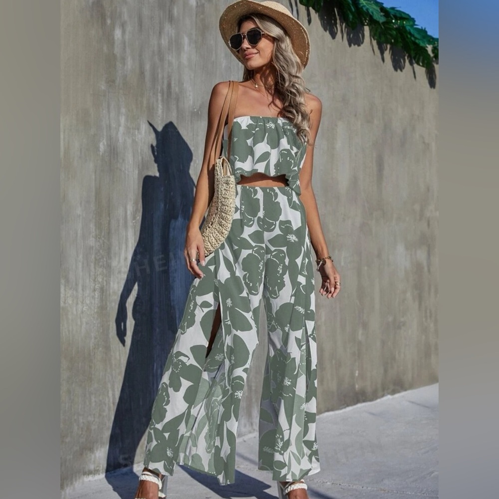 SHEIN floral print tube top and pant set